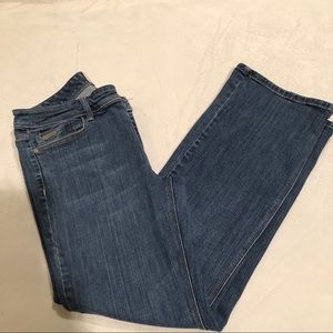 White House Blanc Black Market Women’s Jeans